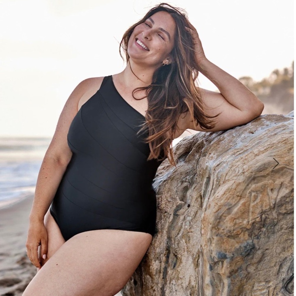 Summersalt Long Torso Sidestroke One Piece in Sea Urchin (Black)